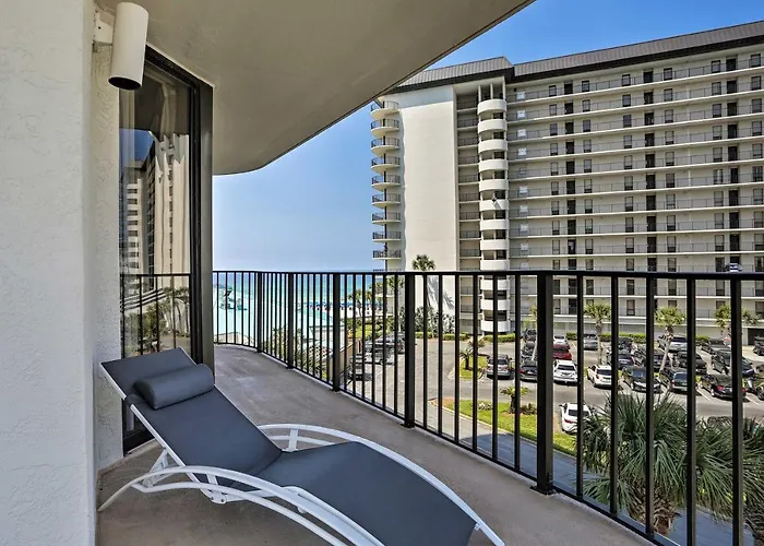 Panama City Beach Condo With Balcony And Ocean Views