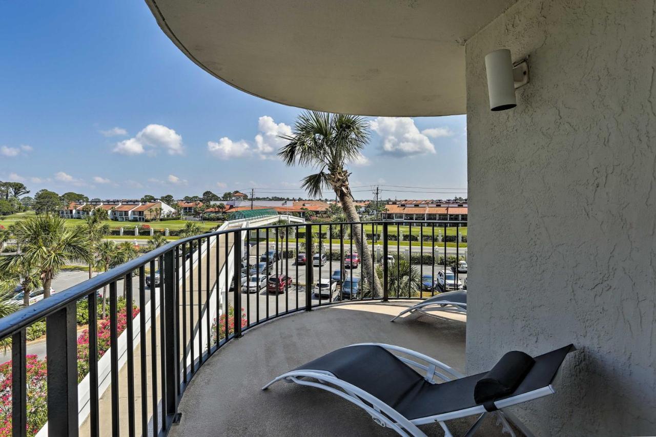 Panama With Balcony And Ocean Views *